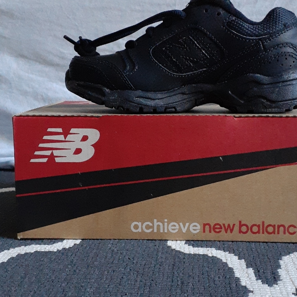 Young kids shoe